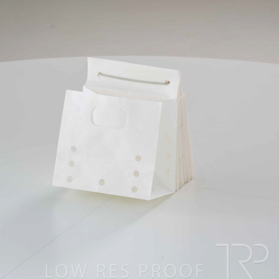 April 2025 / Grape-Bag-250422-_Z8E3672