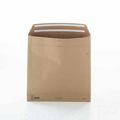 July 2025 / B370S0010-Expandable-Kraft-Mailer-ReUse-Large-250709-Img260638