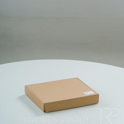 September 2025 / M920P0655-Camilla-L-Online-Shipper_001