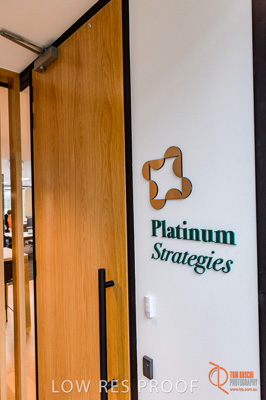 DETOUR DESIGN 2013 / PLATINUM_SIGNAGE_025_160512