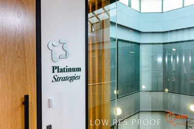 DETOUR DESIGN 2013 / PLATINUM_SIGNAGE_034_160512