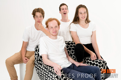 December 2018 / THE_BELLS_105_181207