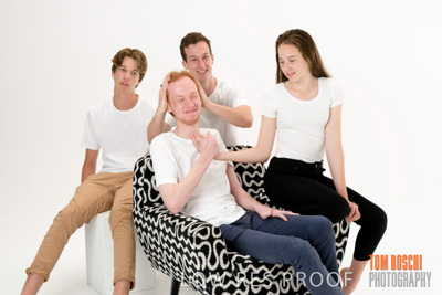 December 2018 / THE_BELLS_117_181207