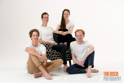 December 2018 / THE_BELLS_22_181207