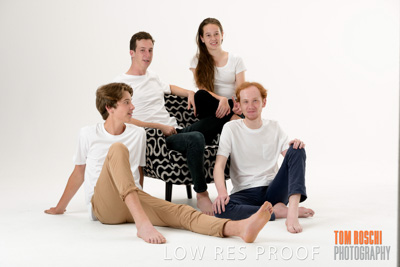 December 2018 / THE_BELLS_46_181207