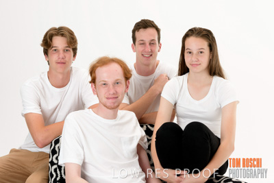 December 2018 / THE_BELLS_58_181207