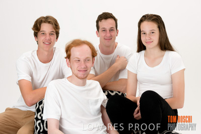 December 2018 / THE_BELLS_72_181207