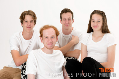 December 2018 / THE_BELLS_78_181207