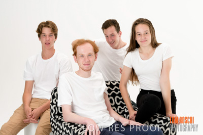 December 2018 / THE_BELLS_89_181207