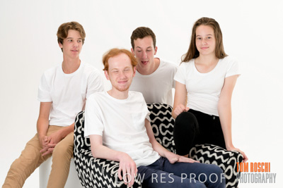 December 2018 / THE_BELLS_90_181207