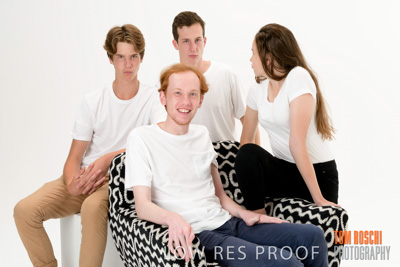 December 2018 / THE_BELLS_94_181207