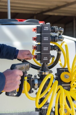 December 2021 / BATCHMASTER_1200-0001