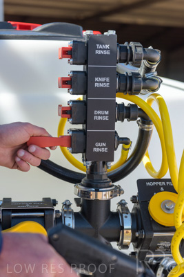 December 2021 / BATCHMASTER_1200-0016