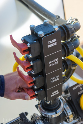 December 2021 / BATCHMASTER_1200-0019