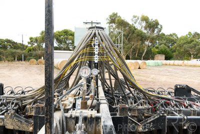 March 2022 / MANIFOLD-220316-4906