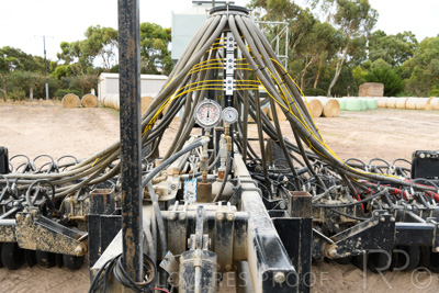 March 2022 / MANIFOLD-220316-4908