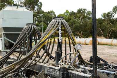 March 2022 / MANIFOLD-220316-4923