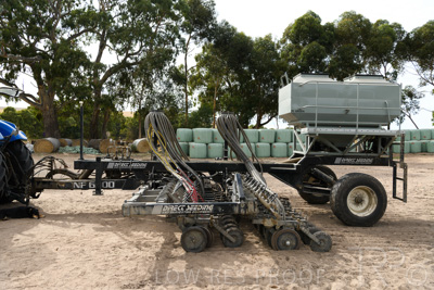 March 2022 / MANIFOLD-220316-4941