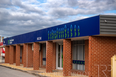 March 2023 / Spray-Shop-Signage_230309__Z9M5696