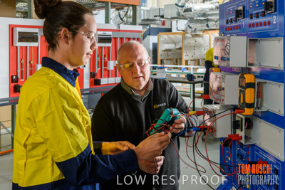 September 2018 / PEER_Training_Provider_OTY_180919_001