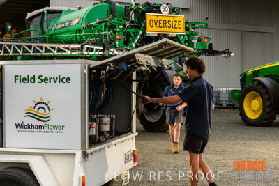 September 2018 / WICKHAM_FLOWER_Medium_Employer_OTY_180920_078