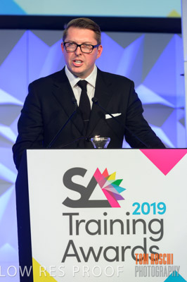 SATA_DINNER_190906_587