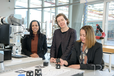 September 2021 / INDUSTRY-COLAB_012