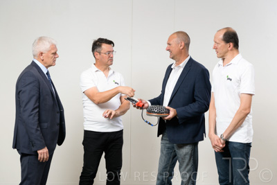 April 2021 / DTI_85N9933