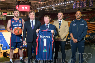 September 2022 / DTI-36rs_123