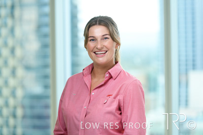 April 2022 / Claire_McKIE_220412_008