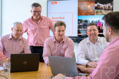 October 2022 / ELDERS-221027-3550