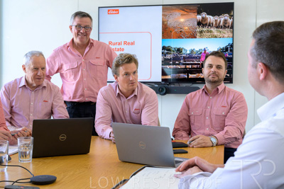 October 2022 / ELDERS-221027-3561