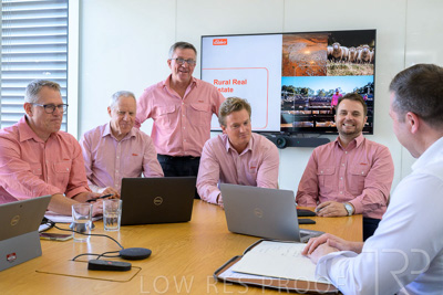 October 2022 / ELDERS-221027-3571