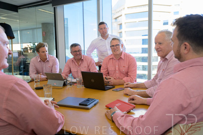 October 2022 / ELDERS-221027-3703