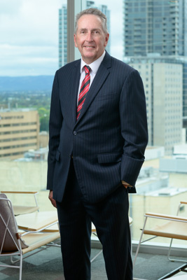 December 2023 / John_LLOYD-231214-_Z9C7654