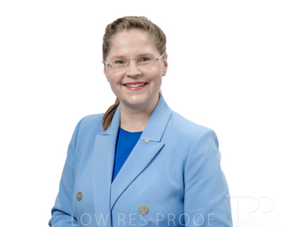 September 2023 / Elizabeth-DABARS-AM_Z9C0104