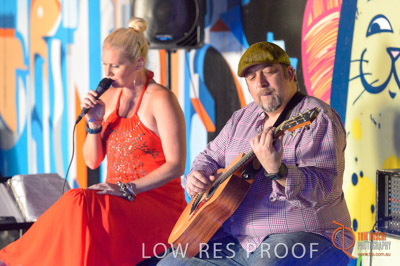 FYFE_XMAS_002_120104