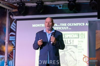 FYFE_XMAS_096_120104