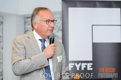 FYFE_XMAS_191128_117