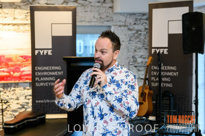 FYFE_XMAS_191128_315