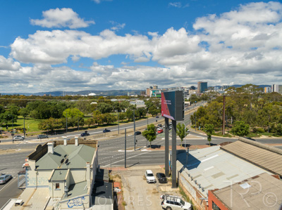 October 2021 / 1-GEORGE-ST-THEBARTON-001_HighRes
