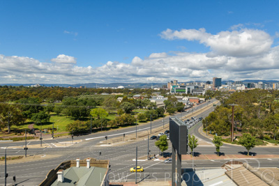 October 2021 / 1-GEORGE-ST-THEBARTON-025_HighRes