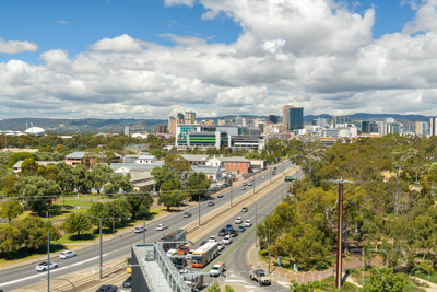 October 2021 / 1-GEORGE-ST-THEBARTON-030_HighRes