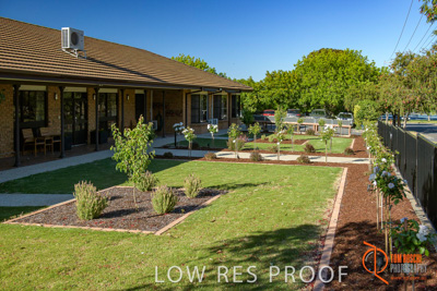 November 2017 / ROSE_COURT_WEST_GDN_1911_171108_TRP0747