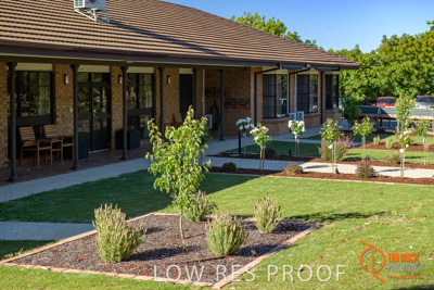 November 2017 / ROSE_COURT_WEST_GDN_1914_171108_TRP0750