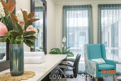 March 2019 / EDMNT_HAIRDRESSER_190304_012