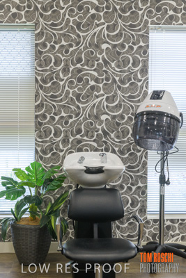 March 2019 / EDMNT_HAIRDRESSER_190304_014