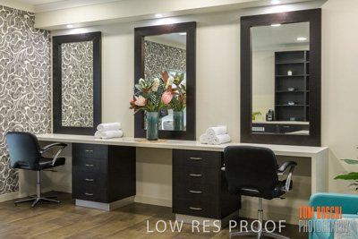 March 2019 / EDMNT_HAIRDRESSER_190304_015