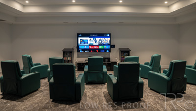 March 2022 / CINEMA_220308_086