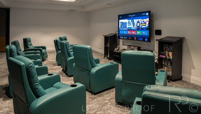 March 2022 / CINEMA_220308_088